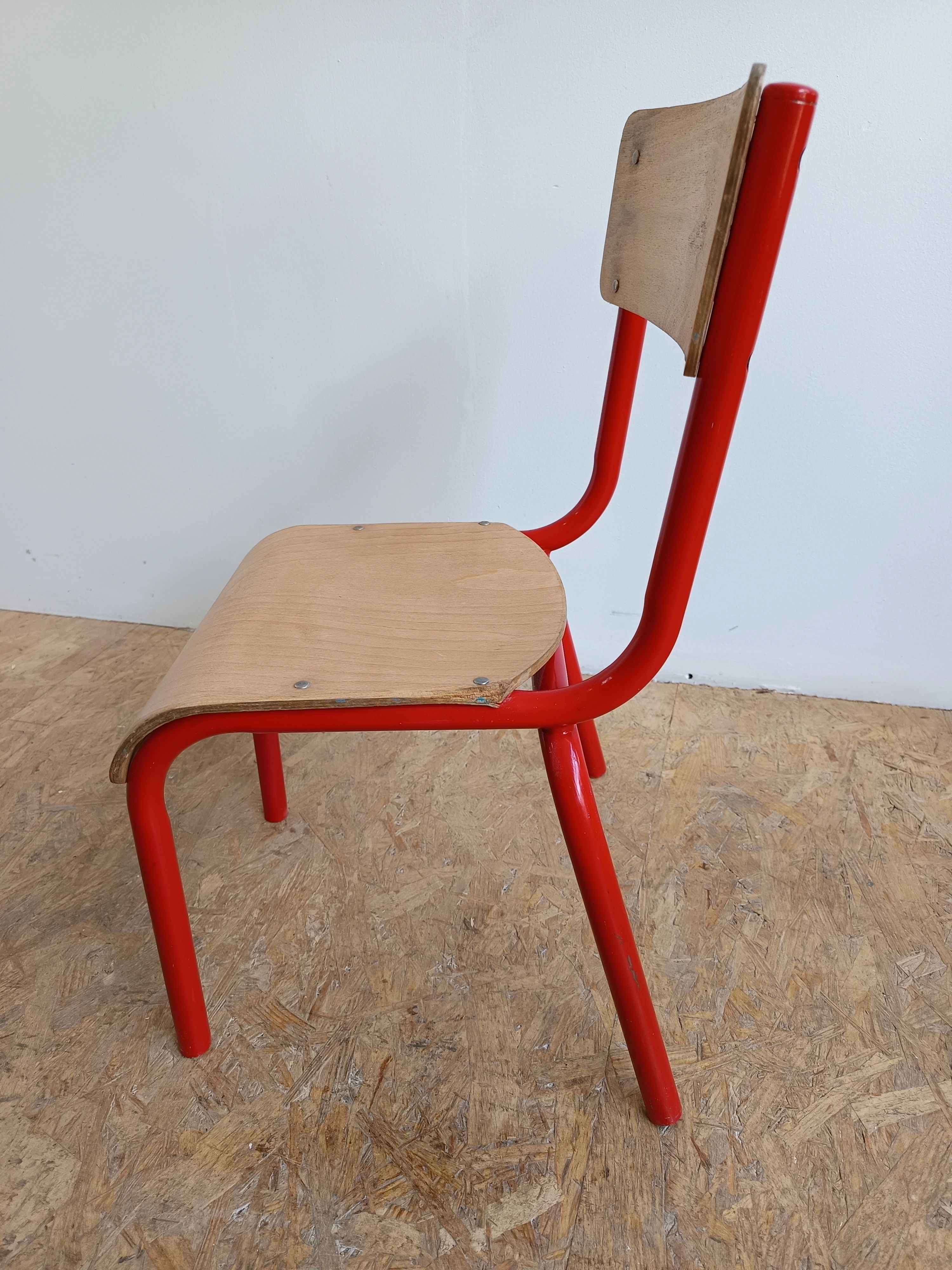 chaise d&#039;enfant 